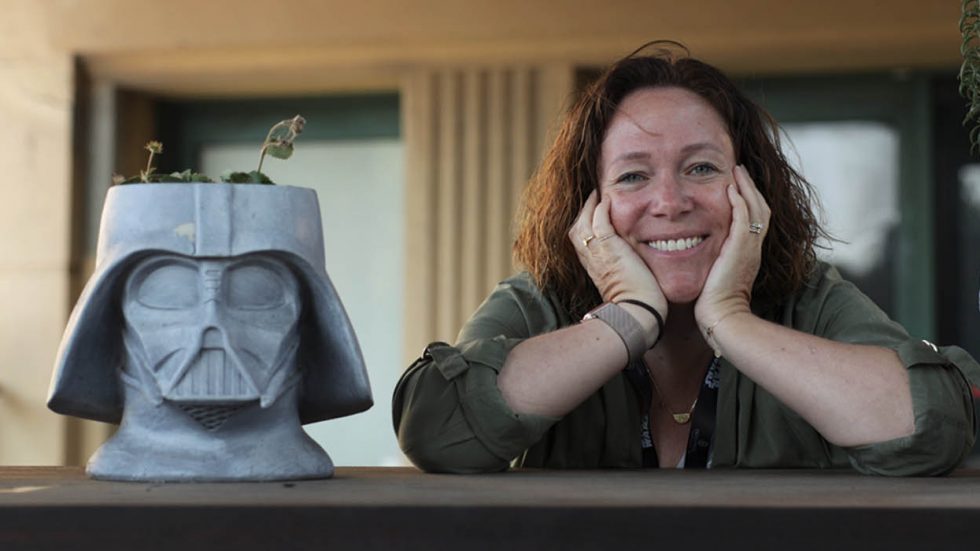 Close up with: HELEN FARLEY