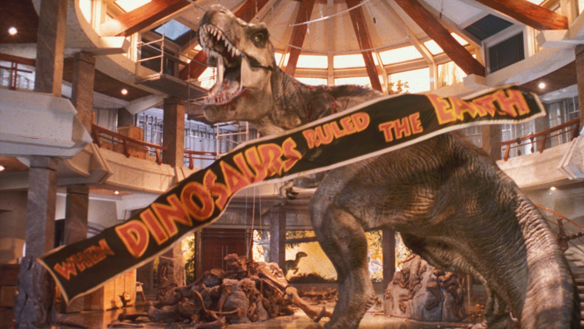 The T-Rex roars her mighty roar thanks to the combined efforts of ILM’s visual effects team and Skywalker Sound’s sonic mastery. Efforts by both teams were honored with Academy Awards®.  © Universal Pictures. All Rights Reserved.